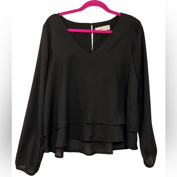 Abercrombie & Fitch Layered Hem Blouse - Picture 1 of 7